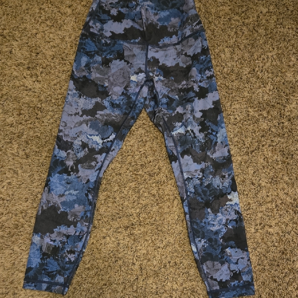 Lululemon Athletica Blue Patterned Leggings